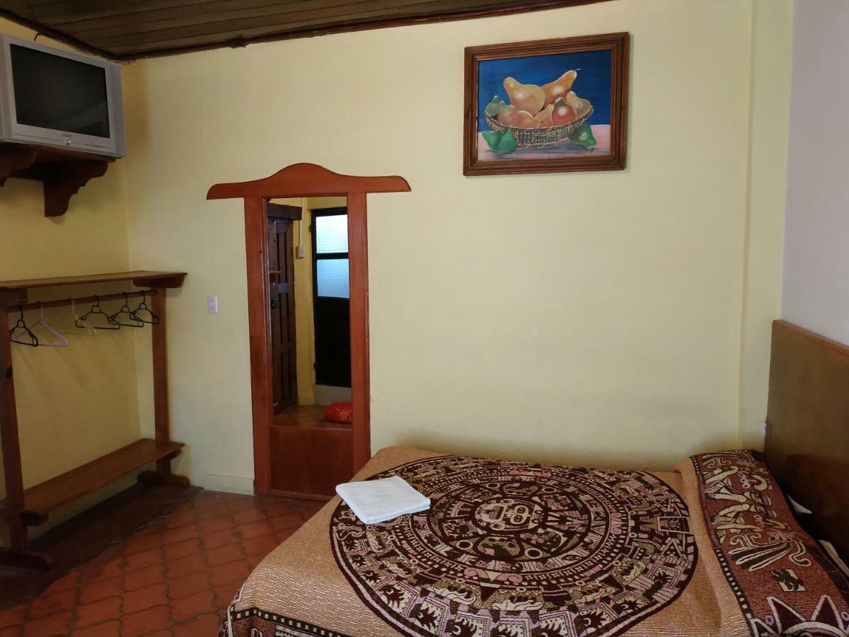 Hotel Alexandria San Cristobal de las Casas Exterior photo